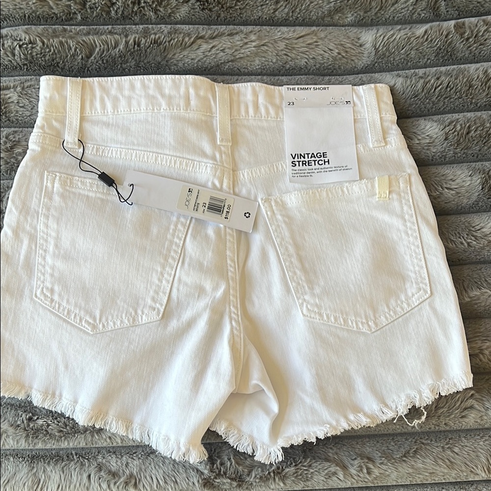 Joe’s Jeans “The Emmy Short”